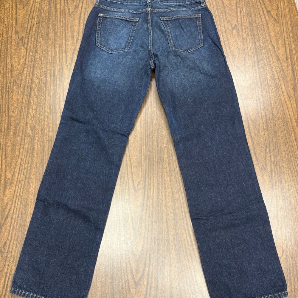 Old Navy men’s size 34 x 34” Classic Blue Denim Jeans loose fit - Picture 10 of 10